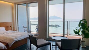 Family Room, 2 Bedrooms, Sea View | Premium bedding, Tempur-Pedic beds, free minibar items, in-room safe