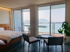 Family Room, 2 Bedrooms, Sea View | Premium bedding, Tempur-Pedic beds, free minibar items, in-room safe