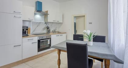 Lovely Townhouse, Pula, Croatia