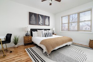 3 bedrooms, desk, iron/ironing board, travel cot
