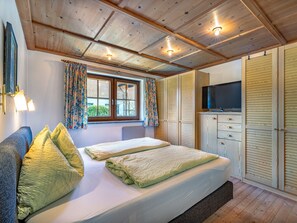 2 bedrooms, Internet