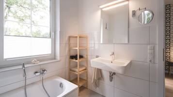 House | Bathroom