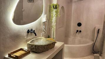 Chambre Tradition Double ou avec lits jumeaux | Salle de bain