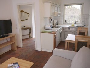 House | Living area - 3 With South-facing Terrace and Beach Chair, Gaadt 17 c (Sylt)