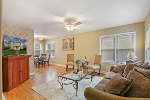 تلفزيون ذكي