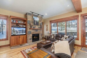 TV, fireplace - Ski-In/Ski-Out 4BR w/ Deck, Hot Tub, & Crib (Mountain Village)