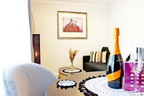 Classic-huoneisto, näköala pihalle | 1 makuuhuone, ilmainen Wi-Fi