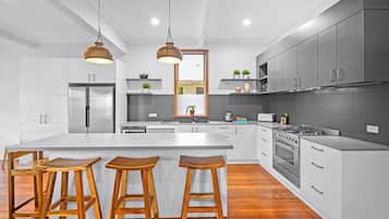 Family House, Garden View | Private kitchen | Coffee/tea maker, electric kettle, high chair