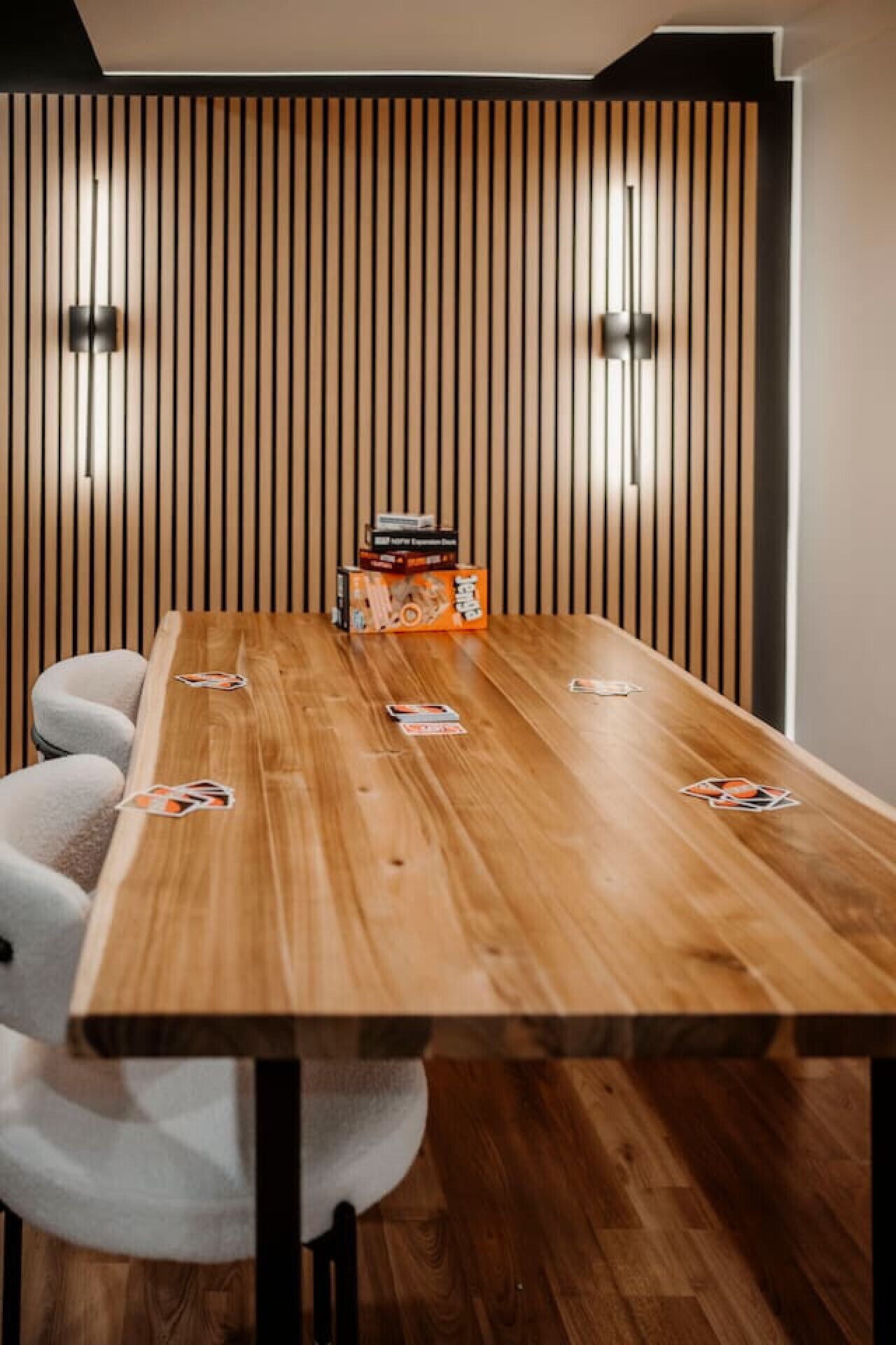 Meeting facility