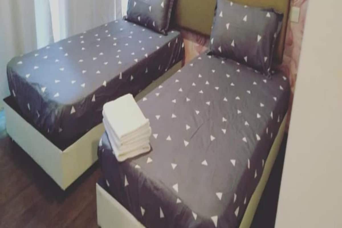 Standard Twin Room | Desk, free WiFi
