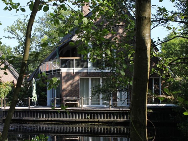 House | Exterior - Holiday Apartment With 2 Bedrooms (Bad Zwischenahn)