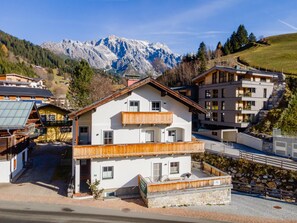 Exterior - Comfortable studio on the edge of the village (Dienten)