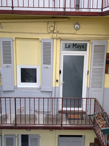 Le Maya downtown