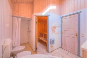 Ferienhaus | Badezimmer