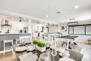 Dining - Pool, Spa & City Views: Luxe Home in San Diego! (San Diego)