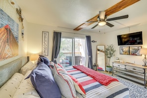 1 chambre, fer et planche à repasser, accès Internet, draps fournis