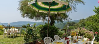 Country House / Farm House in Gambassi Terme with 2 bedrooms sleeps 6
