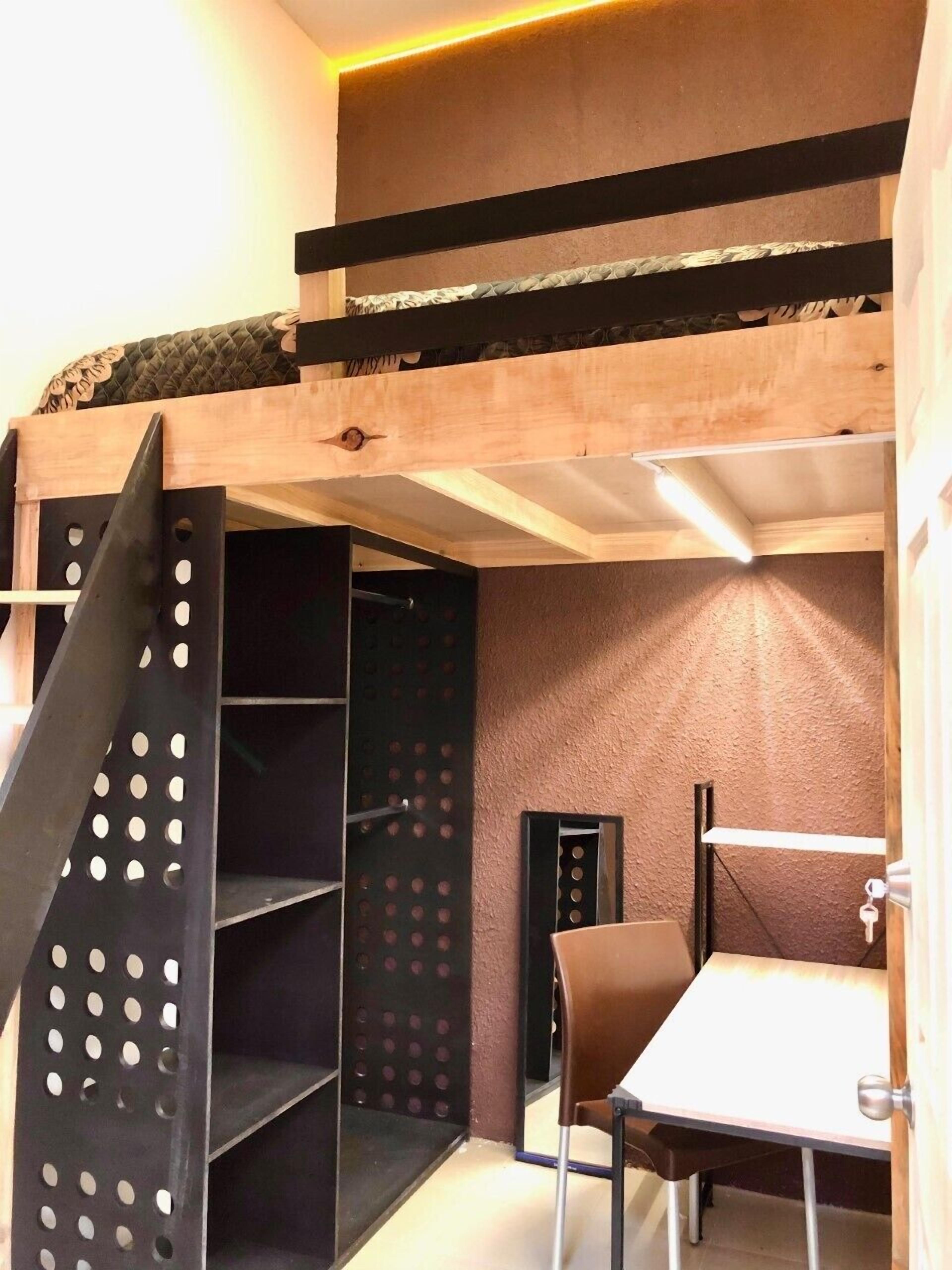 Basic Double Room, Shared Bathroom