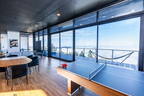 Spielezimmer