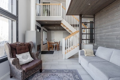 Spacious & Cozy 2BR Cabin at Riihivuori Peak next to Ski Slopes