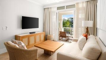 TV, mesa de pingue-pongue