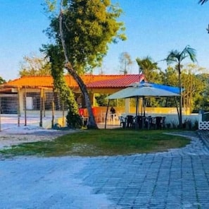 Televisión de pantalla plana