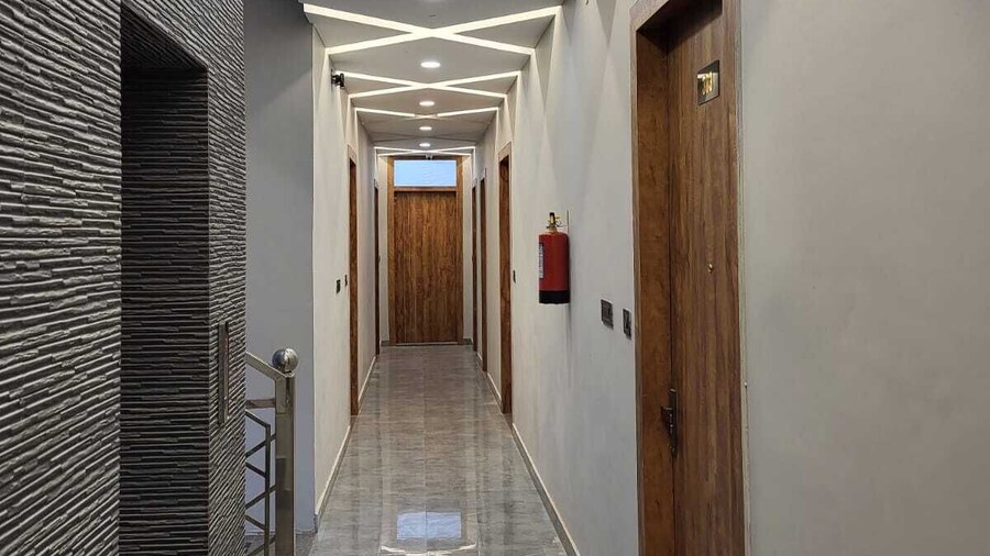 Hotel Grand Sharon