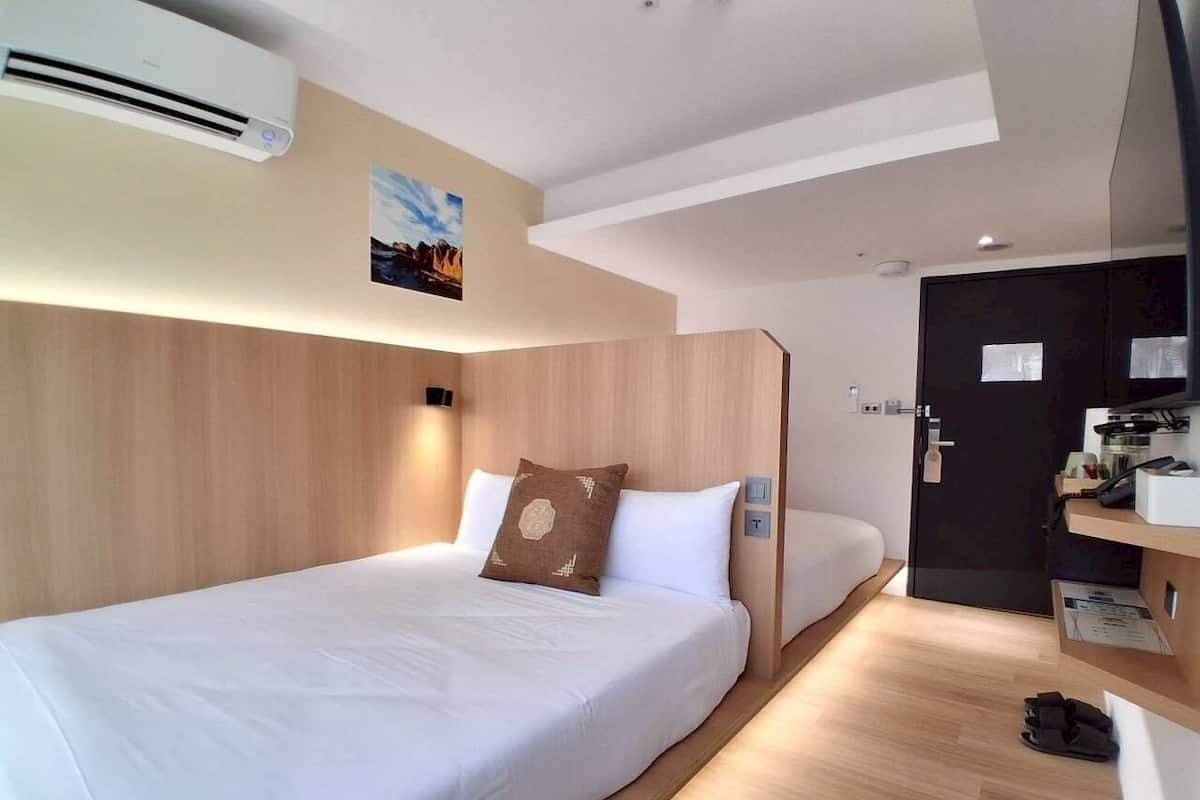 Economy Quadruple Room