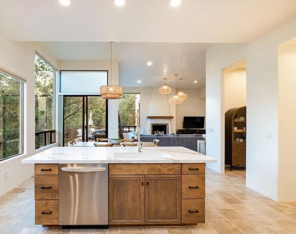 Interior - Enchanted Waters Retreat (Sedona)