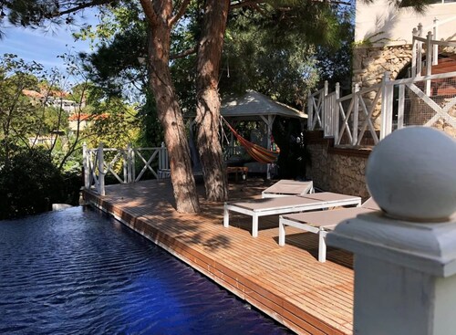 La Luna of Marseille