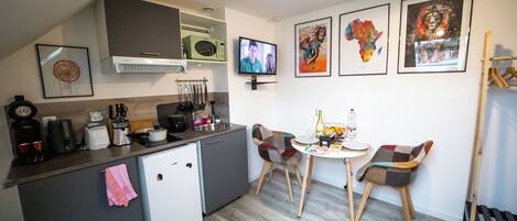 Studio Standard, 1 lit double, cuisine | Cuisine privée