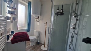 Studio Comfort, 1 Tempat Tidur Double, Bebas Asap Rokok, dapur kecil | Kamar mandi