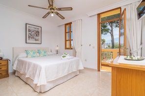 3 bedrooms