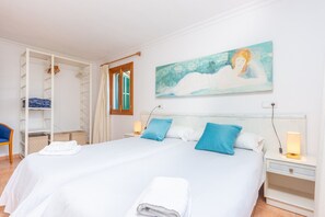 3 soveværelser, strygejern/strygebræt