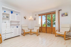 Interior - Bell-punt - House In Port D'alcúdia. Free Wifi (Alcanada (alcúdia), Illes Balears)