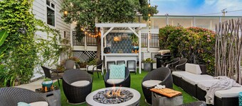 Bright Cayucos Bungalow Steps to Beach & Pier | 3BR w/ Shared Firepit Lounge