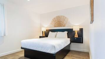 2 habitaciones, tabla de planchar con plancha y wifi gratis