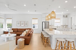 Smart TV, mesa de ping pong