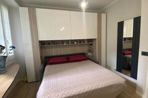 1 Schlafzimmer, Zimmersafe, Bügeleisen/Bügelbrett, kostenloses WLAN