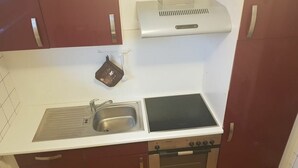 House | Private kitchen - Control Board Comfortable Holiday Residence (Varel)