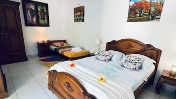 1 bedroom, free WiFi, bed sheets