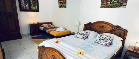 1 bedroom, free WiFi, bed sheets