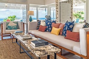 Villa, uitzicht op zee | Woonruimte