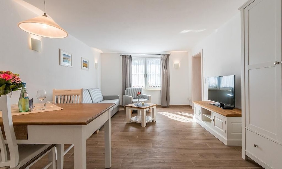 Ferienwohnung "Dünenblick 01" - Ahrenshoop