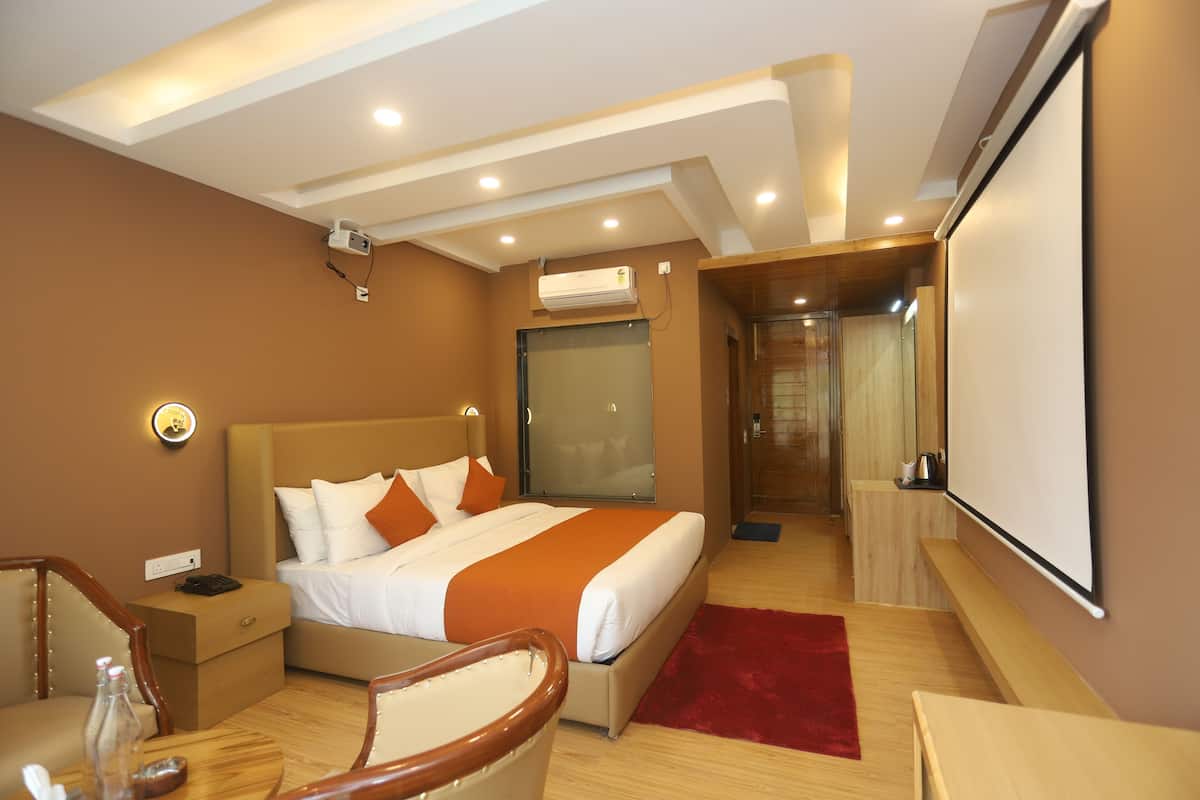 Superior Room | Laptop workspace, free WiFi, bed sheets, wheelchair access