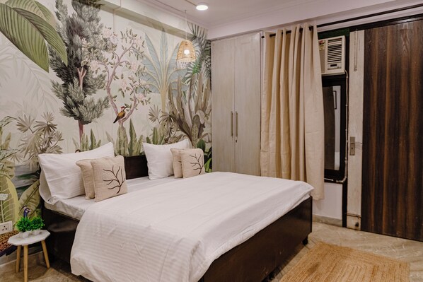 3 bedrooms, WiFi, bed sheets