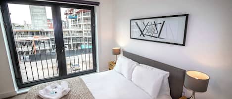 1 soverom, strykejern/-brett, wi-fi og sengetøy