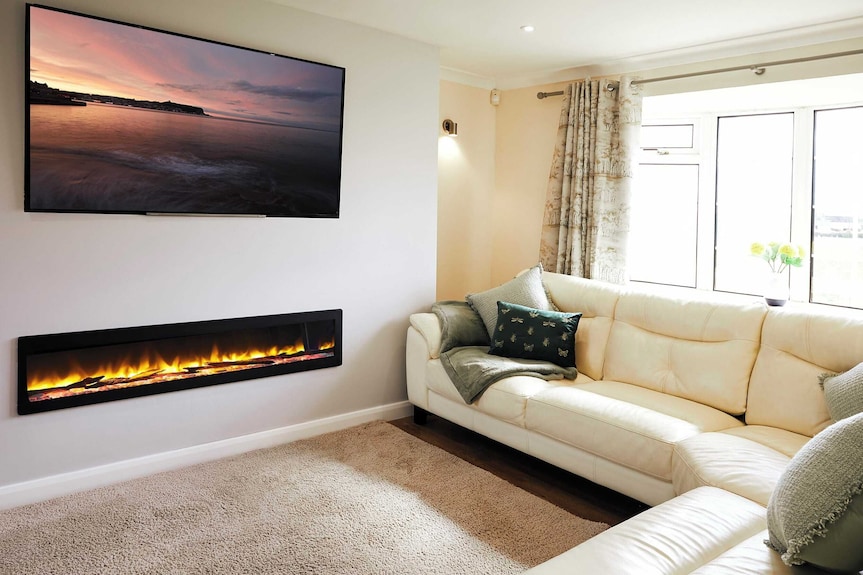 Farmhouse Retreat - Private Hot Tub - Filey