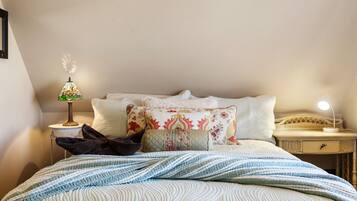 2 quartos, ferros/tábuas de passar roupa, Wi-Fi de cortesia