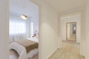 Room - Urban Mansion by Fidalsa (Alicante)